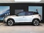 Peugeot e-2008 EV GT Pack 50 kWh | Keyless Entry | Stoelverwarming | Camera | Dodehoeksensor