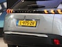 Peugeot e-2008 EV GT Pack 50 kWh | Keyless Entry | Stoelverwarming | Camera | Dodehoeksensor