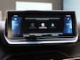 Peugeot e-2008 EV GT Pack 50 kWh | Keyless Entry | Stoelverwarming | Camera | Dodehoeksensor
