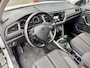 Volkswagen T-Roc 1.0 TSI Style Business | ACC | Navi | Trekhaak
