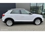 Volkswagen T-Roc 1.0 TSI Style Business | ACC | Navi | Trekhaak