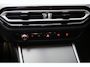 BMW 3-Serie Touring 320e M Line / Head Up / Memory / Navi / Camera / Acc / F1 / Open Panoramadak / Led / Pdc / 19 Inch
