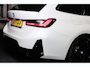 BMW 3-Serie Touring 320e M Line / Head Up / Memory / Navi / Camera / Acc / F1 / Open Panoramadak / Led / Pdc / 19 Inch