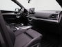 Audi Q5 50 TFSI e S edition | S-line | Vlak Stuur | Automaat | LMV | Half Leder | Camera | Trekhaak | Virtual cockpit | Climate control | Stoel verwarming | Navigatie | DAB |