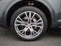 Audi Q5 50 TFSI e S edition | S-line | Vlak Stuur | Automaat | LMV | Half Leder | Camera | Trekhaak | Virtual cockpit | Climate control | Stoel verwarming | Navigatie | DAB |
