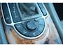 Mercedes-Benz SL 500 | 306PK | Designo | Bose | Leder | Stoelverwarming | 19" | Mercedes-Benz SL-Klasse 500 306 PK met 5.0 V8 benzinemotor, Designo lak, Bose audiosysteem, navigatie, 19-inch lichtmetalen velgen, lederen interieur, elektrisch verstelbare stoelen met geheu