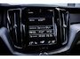 Volvo XC60 2.0 T8 407pk AWD R-Design Pano-dak|Trekhaak|ACC|HuD|Dealer-onderhouden