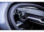 Volvo XC60 2.0 T8 407pk AWD R-Design Pano-dak|Trekhaak|ACC|HuD|Dealer-onderhouden