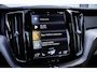Volvo XC60 2.0 T8 407pk AWD R-Design Pano-dak|Trekhaak|ACC|HuD|Dealer-onderhouden