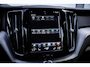 Volvo XC60 2.0 T8 407pk AWD R-Design Pano-dak|Trekhaak|ACC|HuD|Dealer-onderhouden