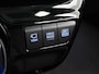 Toyota Prius 1.8 Executive | Schuif/kantel dak | JBL | Head-Up Display | Dodehoek detectie | 360 Camera | Parkeersensoren voor+achter met assistent | Navigatie | Climate Control | Draadloze telefoonlader |