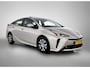 Toyota Prius 1.8 Executive | Schuif/kantel dak | JBL | Head-Up Display | Dodehoek detectie | 360 Camera | Parkeersensoren voor+achter met assistent | Navigatie | Climate Control | Draadloze telefoonlader |