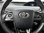 Toyota Prius 1.8 Executive | Schuif/kantel dak | JBL | Head-Up Display | Dodehoek detectie | 360 Camera | Parkeersensoren voor+achter met assistent | Navigatie | Climate Control | Draadloze telefoonlader |