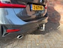 BMW 3-Serie Touring 330i High Executive|Trekhaak|Camera|PDC