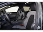 Volvo V60 T6 Recharge AWD Plus Dark - Panorama/schuifdak - IntelliSafe Assist & Surround - 360º Camera - Harman/Kardon audio - Verwarmde voorstoelen, stuur & achterbank - Parkeersensoren voor & achter - Elektr. bedienb. voorstoelen met geheugen - Head up display - Extra getint glas - 19' LMV