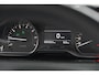 Peugeot 208 PureTech 82 Blue Lease Allure | Parkeersensoren | Climate Control | Apple Carplay | 16 Inch Lichtmetalen Velgen