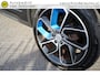 Lynk & Co 01 1.5 261PK! *NL AUTO* DEALER ONDERHOUDEN 20X OP VOORRAAD 360CAMERA 6,6KWH LADER PANORAMADAK FULL LED 20INCH ADAPTIEVE CRUISE ANDROID/APPLECARPLAY NAVI KEYLESS STOELVERWARMING CLIMA ENZ...