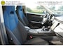 Lynk & Co 01 1.5 261PK! *NL AUTO* DEALER ONDERHOUDEN 20X OP VOORRAAD 360CAMERA 6,6KWH LADER PANORAMADAK FULL LED 20INCH ADAPTIEVE CRUISE ANDROID/APPLECARPLAY NAVI KEYLESS STOELVERWARMING CLIMA ENZ...
