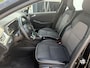 Renault Clio 1.0 TCe Intens | Parkeersensoren achter | Handsfree sloten en sluiten |