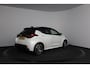 Toyota Yaris 1.5 Hybrid Executive | Bi-tone