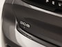 Peugeot 208 1.2 PureTech GT-Line Automaat (VIRTUAL COCKPIT, APPLE CARPLAY, GROOT NAVI, LEDER, 360 CAMERA, SPORTSTOELEN, GETINT GLAS, LM VELGEN, LANE ASSIST, NIEUWSTAAT)
