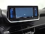 Peugeot 208 1.2 PureTech GT-Line Automaat (VIRTUAL COCKPIT, APPLE CARPLAY, GROOT NAVI, LEDER, 360 CAMERA, SPORTSTOELEN, GETINT GLAS, LM VELGEN, LANE ASSIST, NIEUWSTAAT)