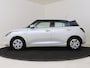Suzuki Swift 1.2 Comfort Smart Hybrid | BTW voertuig | Dodehoek detectie | Navigatie | Apple CarPlay/Android Auto | Cruise Control Adaptive | Achteruitrijcamera | Airco |