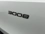 Peugeot 3008 1.2 Hybrid 136 GT | Alcantara bekleding | Navigatie | Adaptieve cruise control | Camera |