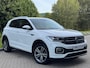 Volkswagen T-Cross 1.0 TSI R-line | Carplay | Trekhaak | Keyless | Dodehoek assistent | ACC | Rijstrook assistent | Camera | DAB |