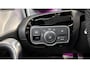 Mercedes-Benz A-klasse A200 AMG Line|Pano|Night Pack|Burmester|Sfeerverlichting|Camera|19inch