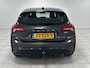 Ford Focus 1.0 EcoBoost Titanium Business NAVIGATIE | TREKHAAK | ACHTERUITRIJCAMERA | VOORRUIT/STOEL/STUUR-VERWARMING