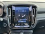 Volvo XC40 2.0 T4 R-Design Automaat Pano Trekhaak Camera Adaptive Cruise Leder Carplay Harman/Kardon All-Season banden