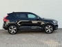 Volvo XC40 2.0 T4 R-Design Automaat Pano Trekhaak Camera Adaptive Cruise Leder Carplay Harman/Kardon All-Season banden