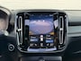 Volvo XC40 2.0 T4 R-Design Automaat Pano Trekhaak Camera Adaptive Cruise Leder Carplay Harman/Kardon All-Season banden
