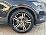 Volvo XC40 2.0 T4 R-Design Automaat Pano Trekhaak Camera Adaptive Cruise Leder Carplay Harman/Kardon All-Season banden