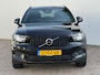 Volvo XC40 2.0 T4 R-Design Automaat Pano Trekhaak Camera Adaptive Cruise Leder Carplay Harman/Kardon All-Season banden