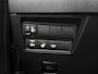 Toyota Yaris Cross 1.5 Hybrid 130 Dynamic Comfort Pack | BTW voertuig | Dodehoek detectie | Parkeersensoren voor+achter | Stoel+stuurverwarming | Elektrisch verstel/inklapbare buitenspiegels | Draadloze telefoonlader | Navigatie | Apple CarPlay/A