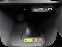 Toyota Yaris Cross 1.5 Hybrid 130 Dynamic Comfort Pack | BTW voertuig | Dodehoek detectie | Parkeersensoren voor+achter | Stoel+stuurverwarming | Elektrisch verstel/inklapbare buitenspiegels | Draadloze telefoonlader | Navigatie | Apple CarPlay/A