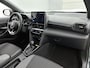 Toyota Yaris Cross 1.5 Hybrid 130 Dynamic Comfort Pack | BTW voertuig | Dodehoek detectie | Parkeersensoren voor+achter | Stoel+stuurverwarming | Elektrisch verstel/inklapbare buitenspiegels | Draadloze telefoonlader | Navigatie | Apple CarPlay/A