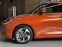 Suzuki Swift 1.2 Comfort + Hyb | Aut | Navi | 16" | Carplay | Stoelverwarming | ACC | Dodehoek | 100% Suzuki Onderhouden!