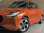 Suzuki Swift 1.2 Comfort + Hyb | Aut | Navi | 16" | Carplay | Stoelverwarming | ACC | Dodehoek | 100% Suzuki Onderhouden!