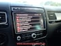 Volkswagen Touareg 3.0 TDI R-line / ACC / LUCHTVERING / 360* CAMERA / PANO / TREKHAAK / MEMORY