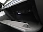 Audi Q7 60 TFSI e quattro Pro Line S Competition 490 PK l Adaptive cruise control + emergency ass. l Luchtvering l Glazen panoramadak l Vierwielbesturing l 360 graden camera l Head-up display l Elektrisch verstelbaar stuur l HD-matrix met laser l Elektr. verstelbare stoelen met geheugen l Elektrisch sluithulp portieren l Alarm Klasse III l Trekhaak