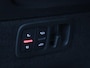 Audi Q7 60 TFSI e quattro Pro Line S Competition 490 PK l Adaptive cruise control + emergency ass. l Luchtvering l Glazen panoramadak l Vierwielbesturing l 360 graden camera l Head-up display l Elektrisch verstelbaar stuur l HD-matrix met laser l Elektr. verstelbare stoelen met geheugen l Elektrisch sluithulp portieren l Alarm Klasse III l Trekhaak