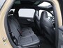 Audi Q7 60 TFSI e quattro Pro Line S Competition 490 PK l Adaptive cruise control + emergency ass. l Luchtvering l Glazen panoramadak l Vierwielbesturing l 360 graden camera l Head-up display l Elektrisch verstelbaar stuur l HD-matrix met laser l Elektr. verstelbare stoelen met geheugen l Elektrisch sluithulp portieren l Alarm Klasse III l Trekhaak