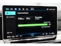 Volkswagen Golf 1.5 eHybrid 204pk Life Edition | SoH 100% | Trekhaak | Achteruitrijcamera | Blindspot Assist