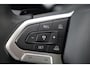 Volkswagen Golf 1.5 eHybrid 204pk Life Edition | SoH 100% | Trekhaak | Achteruitrijcamera | Blindspot Assist