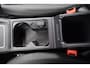 Volkswagen Golf 1.5 eHybrid 204pk Life Edition | SoH 100% | Trekhaak | Achteruitrijcamera | Blindspot Assist