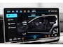 Volkswagen Golf 1.5 eHybrid 204pk Life Edition | SoH 100% | Trekhaak | Achteruitrijcamera | Blindspot Assist