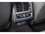 Volkswagen Golf 1.5 eHybrid 204pk Life Edition | SoH 100% | Trekhaak | Achteruitrijcamera | Blindspot Assist